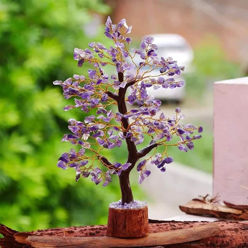 Edelsteinbaum mit 300 Steinen – Handgefertigt und Vielfältig - BTSCreativ