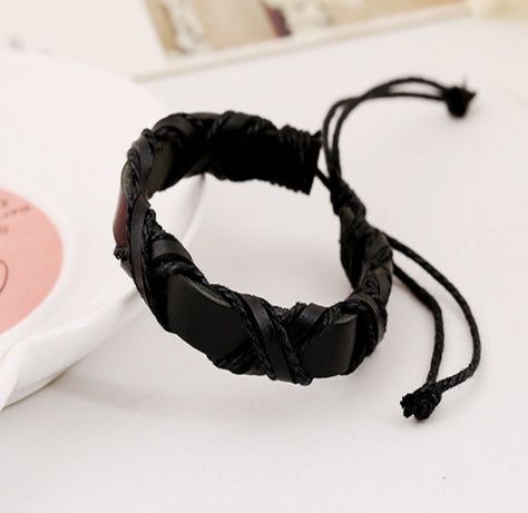 Asgard – Handgefertigtes nordisches Lederarmband im Wikingerstil