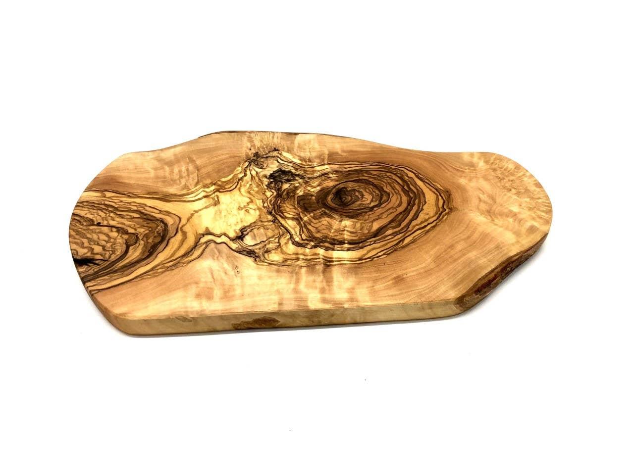 Schneidebrett aus Olivenholz RUSTIKAL (Länge ca. 25 – 29 cm)