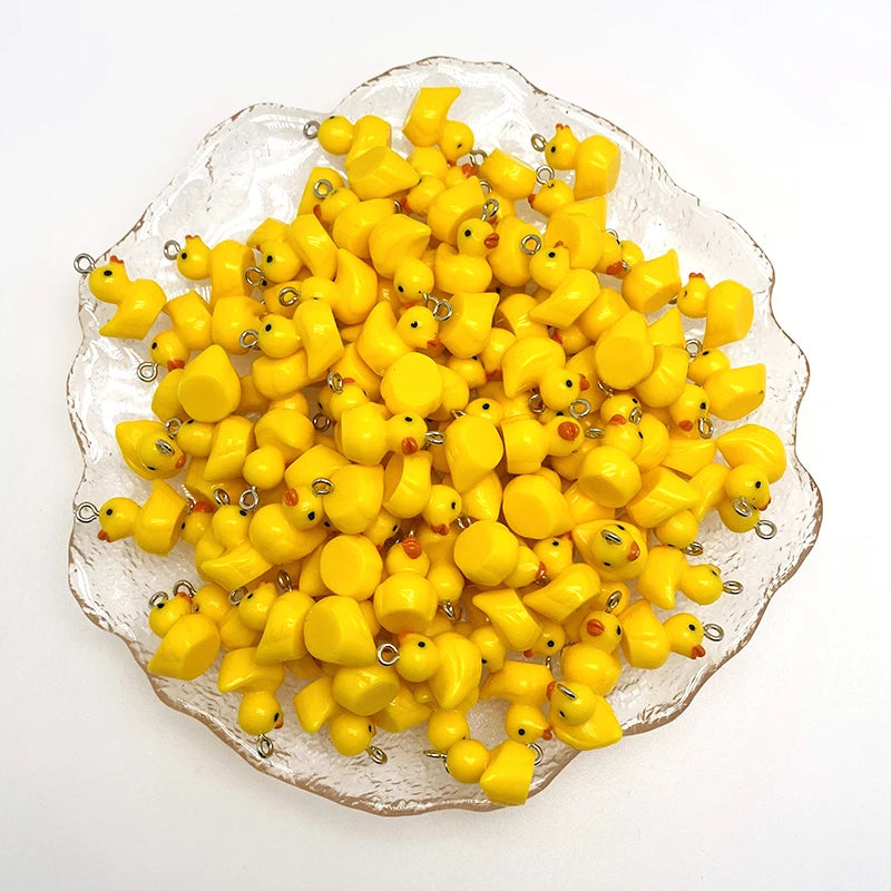 Mini-Enten-Anhänger aus Harz – Gelbe DIY-Charm-Perlen für Schmuck, Ohrringe & Bastelprojekte
