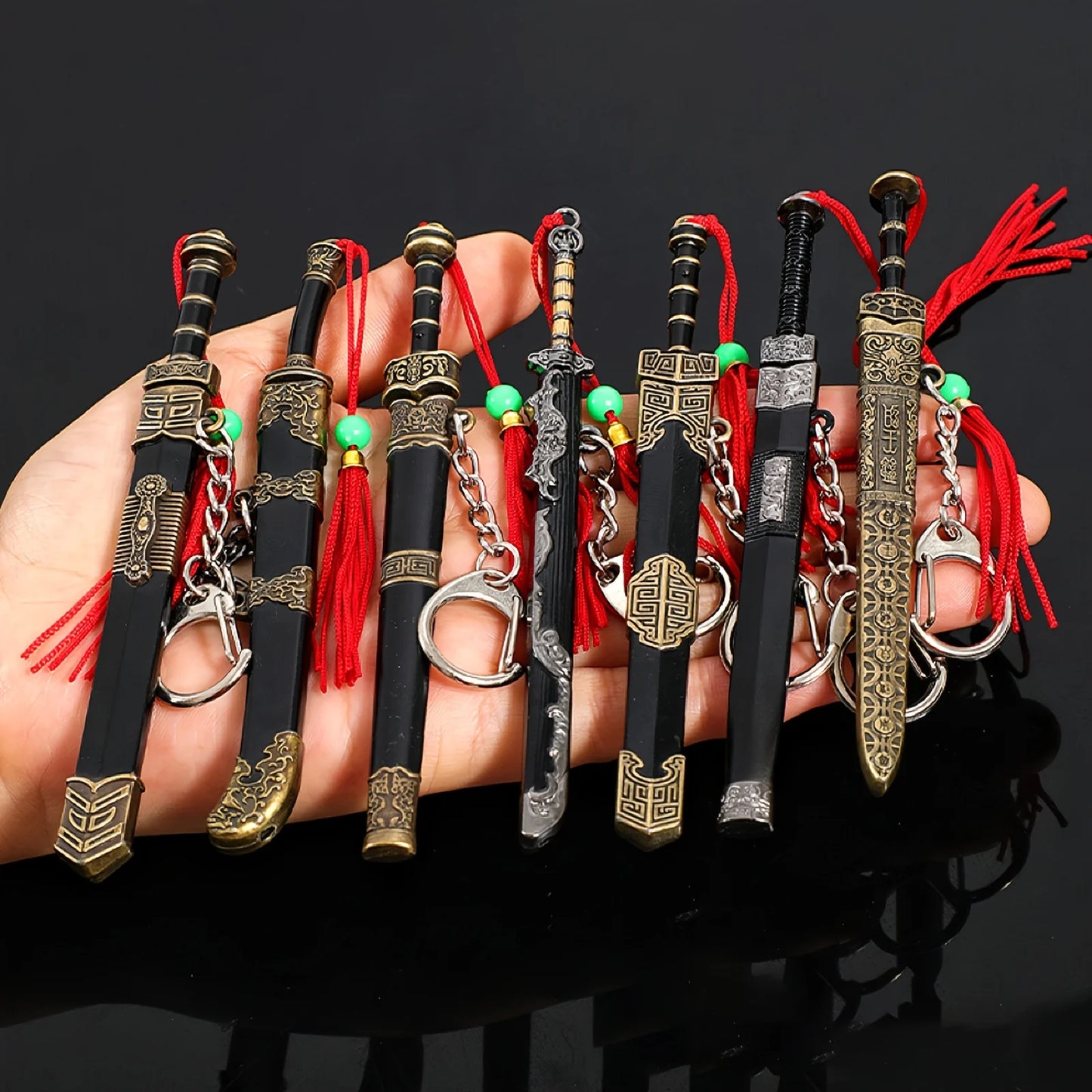 9-teiliges Mini-Schwert-Set aus Metall – Antike Deko-Waffen im Bronze-Look (je ca. 12 cm)