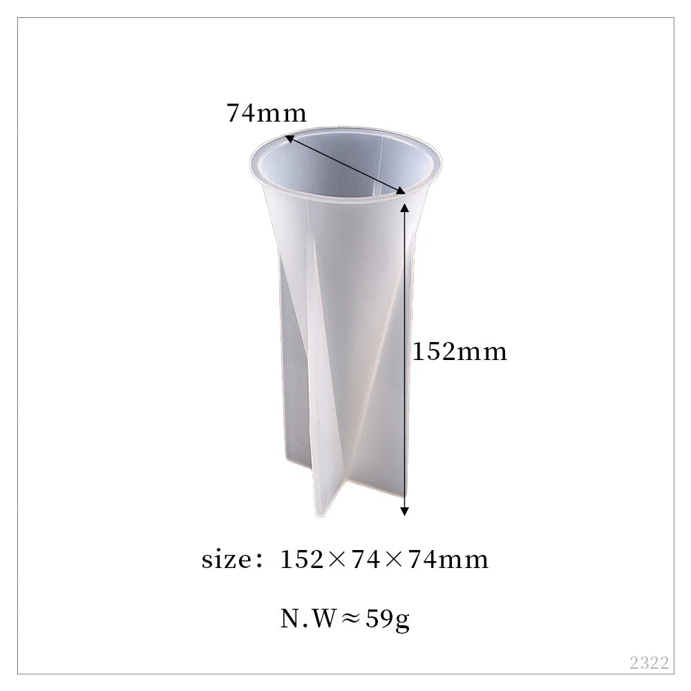 Silikonform für geometrische Kerzen – Zylinder, Kegel, Diamantstruktur & moderne Designformen