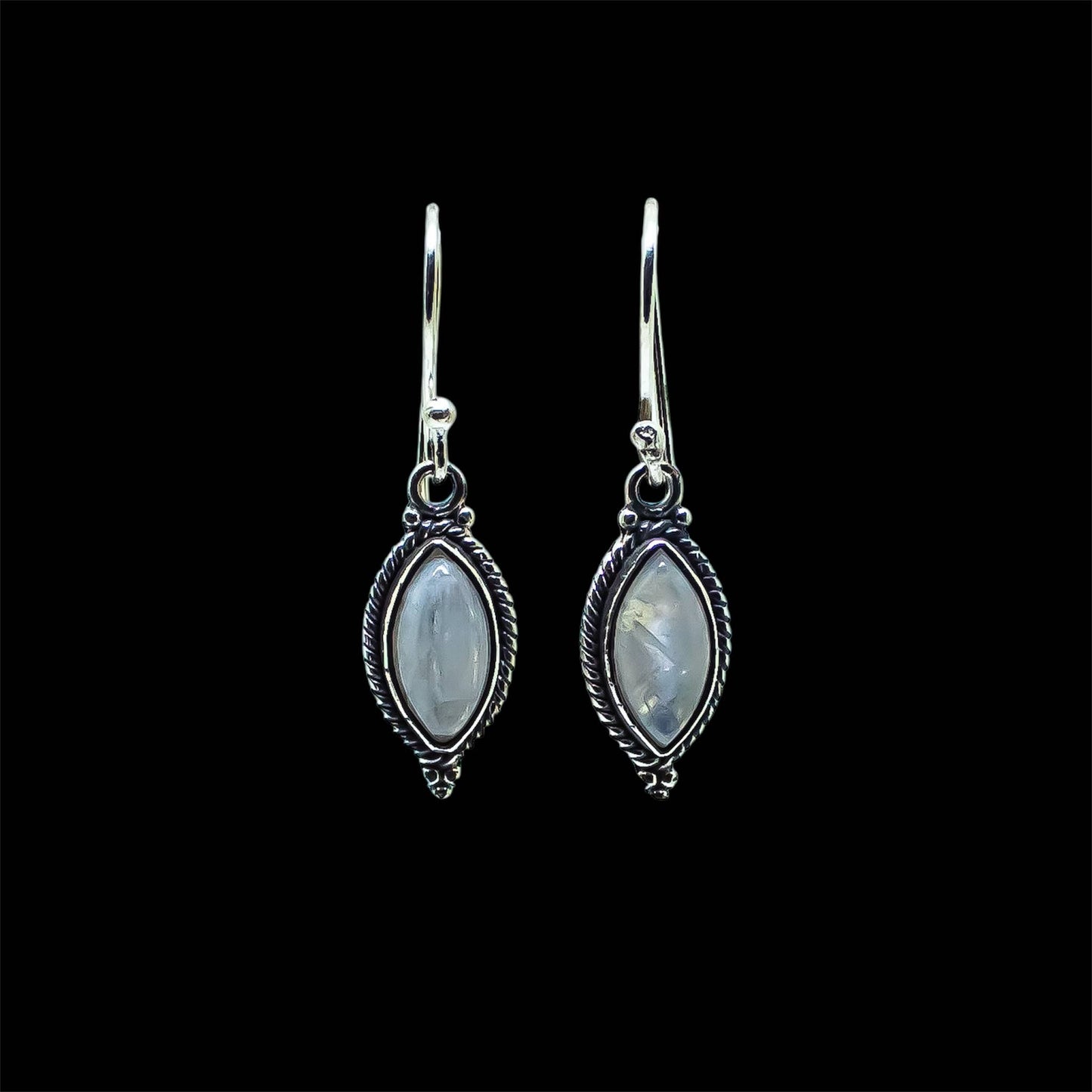 Handgefertigte Ohrringe mit Edelstein – Messing mit 925er Silber-Beschichtung, verschiedene Varianten