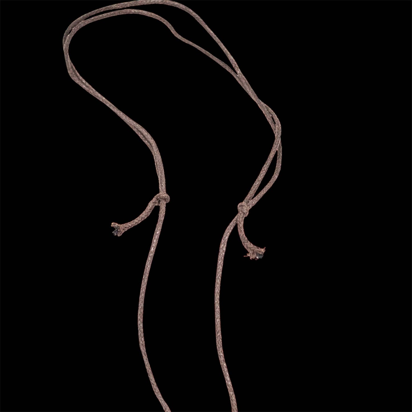 Palo Santo Anhänger – Handgefertigte Naturholz-Halskette aus Peru