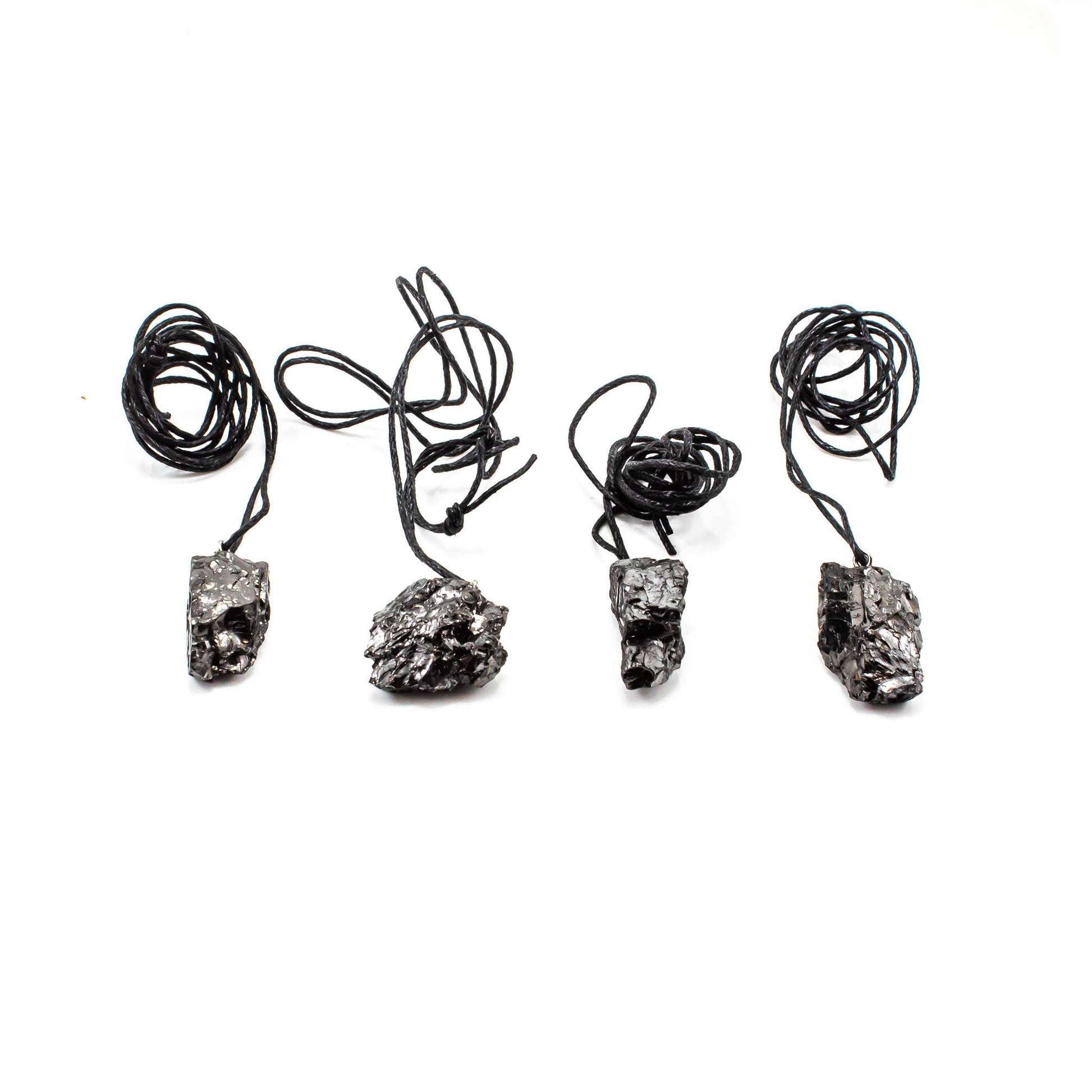 Schungit Elite Anhänger – Natürlicher Elit-Schungit, Freiform - Schungit Elite Anhänger – Natürlicher Elit-Schungit, Freiform - BTSCreativ