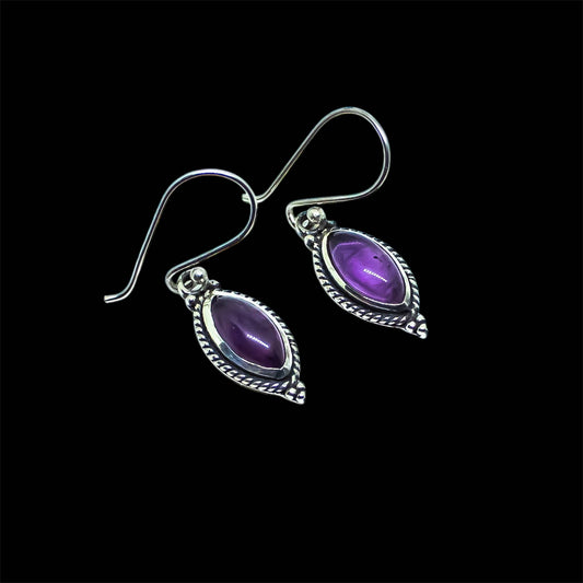 Handgefertigte Ohrringe mit Edelstein – Messing mit 925er Silber-Beschichtung, verschiedene Varianten