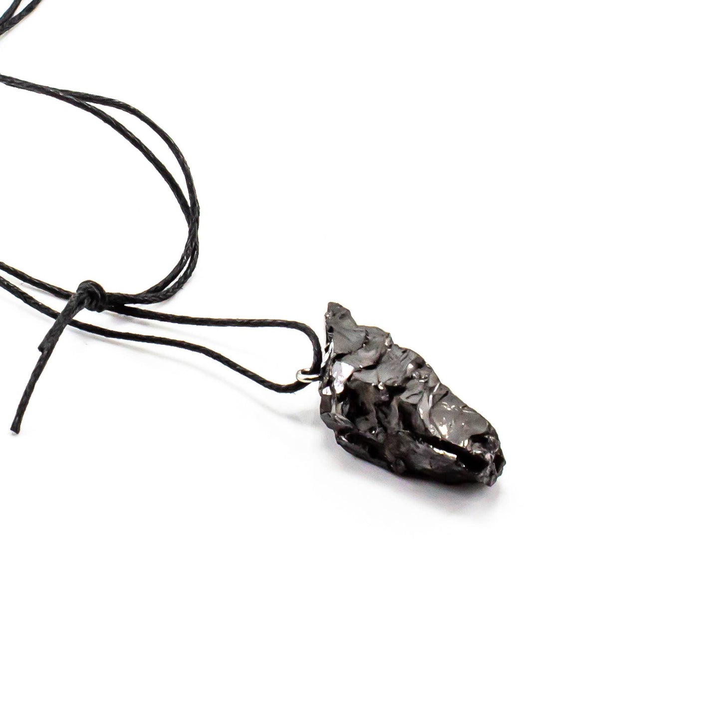 Schungit Elite Anhänger – Natürlicher Elit-Schungit, Freiform - Schungit Elite Anhänger – Natürlicher Elit-Schungit, Freiform - BTSCreativ